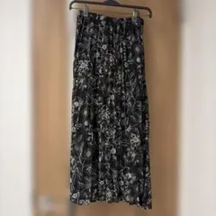 花柄ロングスカート Mサイズ 黒