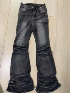 ダークグレー ブーツカットデニム