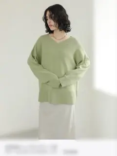 LEPSIM ニット　グリーン Vネック