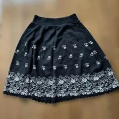 ニットスカート