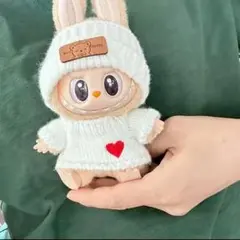 Labubu ラブブ服 白 黒 ニット　ペア売り　ぬい服　着せ替え服 セット売り