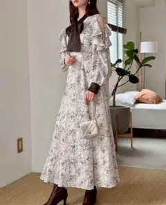 美品　GRL グレイル花柄ボウタイショルダーオープンフレアワンピース