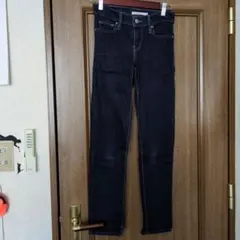 Item thumbnail for item fc7b345a-f3cc-433b-86db-414169822547