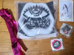 倖田來未　ペンライト　書籍3冊　まとめ売り KODA KUMI 25th ANNIVERSARY TOUR 2025 ～De-CODE～」グッズ