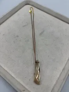 ☆*☆様 スワロフスキー　レザーヒモ　ネックレス　美品　0221