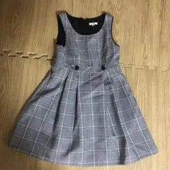 a.v.v フォーマルワンピース130 出品にあたり洗濯済みです