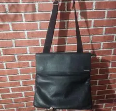 Ermenegildo Zegna 3連ジップ セカンドバッグ ポーチ 財布 - メルカリ