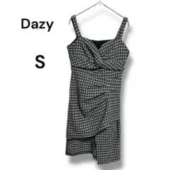 Dazy チェック柄　アシンメトリー　キャミワンピース Sサイズ　 裏地付　黒白