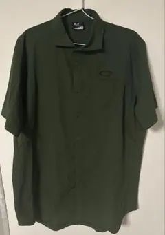 OAKLEY 半袖シャツ オリーブ