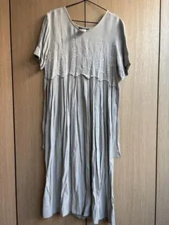 ヴィンテージ／古着　薄グレー 半袖 ロングワンピース
