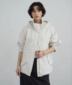 SALON adam et ropé スタンドカラー　マウンテンパーカー