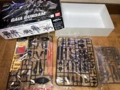 HGガイアガンダム　ガンプラ　未組立　プラモデル　ガンダムSEEDdestinyのサムネイル
