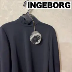 INGEBORG コサージュ付きボリュームスリーブタートルカットソーのサムネイル