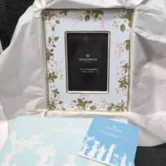 WEDGWOOD イチゴ花柄フォトフレーム 3.5 x 5インチ
