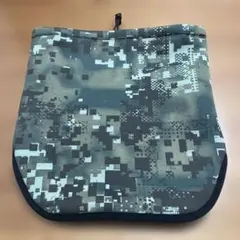 NIKE ネックウォーマー　デジタルカモフラージュ柄