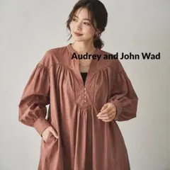 Audrey and John Wad ゆったりロングワンピース ボリューム袖のサムネイル