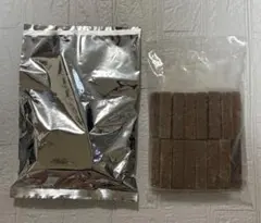 チョコ掛けパイサンド（抹茶／バニラ風味）&キャラメルウエハースのサムネイル