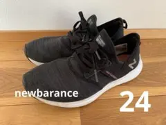 new balance ブラック スニーカー