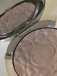 Diorディオールスキンフォーエバーグロウルミナイザー03ピンクヘイロー