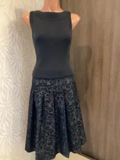 黒ロングノースリーブワンピース