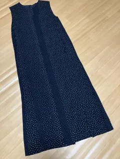 ギャルリーヴィー　美品　紺色ドット柄 ノースリーブ ワンピース