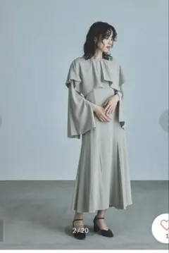niana ワントーンケープドレス