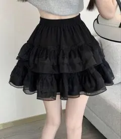 フリル付きブラックミニスカート M