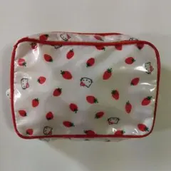 ハローキティ いちご柄ポーチ