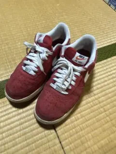 最安値美品人気シリーズナイキNIKEエアフォース1 タイプMID