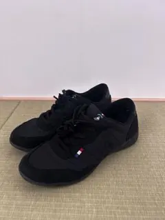 ブラック スニーカー ルコック