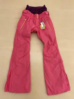 キスマーク　スノーボードパンツ