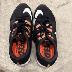 サイズは23NIKEの靴新品ですのサムネイル
