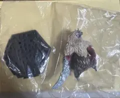 モンハン　ゴシャハギ　フィギュア