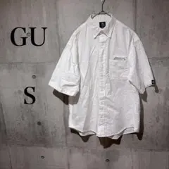 GU✳︎ジーユー✳︎トップス　ホワイト コットン 半袖シャツ S シンプル