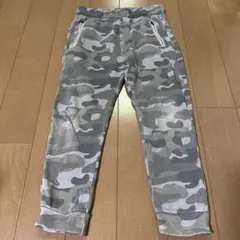 ザラ　ボーイズ　ＺＡＲＡ　ロングパンツ　長ズボン　１２２　迷彩　カモフラ　緑