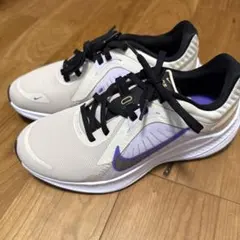 【新品】Nike ランニングシューズ サイズ6