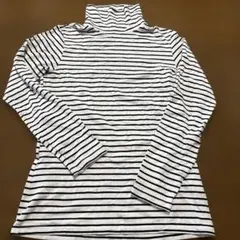 ユニクロ　極暖ヒートテック　ボーダー　タートル