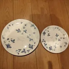 ウエッジウッド　ワイルドストロベリー皿ブルー2枚セット