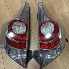 アクア 純正 テールランプ 左右セット 前期 NHP10 両側 - メルカリ