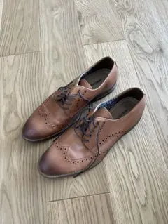 JOHNSTON&MURPHY ブラウン レザー ドレスシューズ 27CMのサムネイル