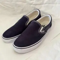 Item thumbnail for item bab46bdf-69f5-4cfe-a8fd-5a48058951bc