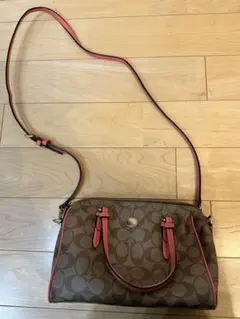 COACH ショルダーバッグ　ブラウン　ピンク