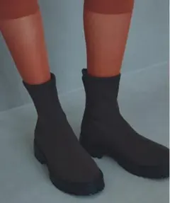 【匿名配送】emmi ecoダイバーショートブーツ