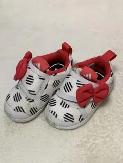 アディダス　ディズニー　ミニー　スニーカー　12センチ