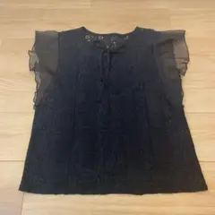 レース　カットソー　細見え　可愛い　黒　ブラック　透け感　美品