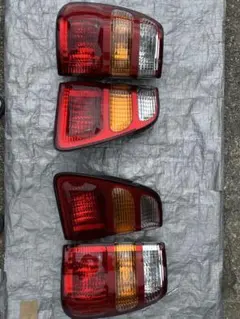 し*ご様 ランドクルーザー 70 トヨタ テールランプセット - メルカリ