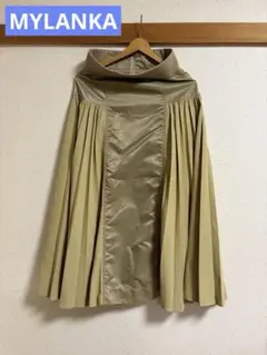 プリーツロングスカート