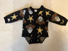 新品未使用品‼️トイストーリーのウッディデザイン 長袖ニットロンパース