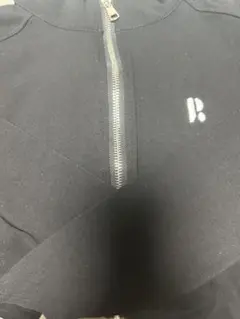黒 フルジップ トップ