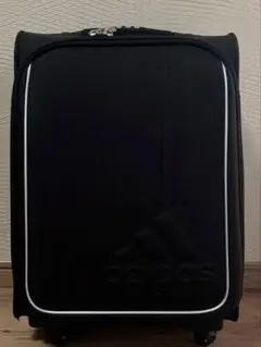 adidas キャリーケース